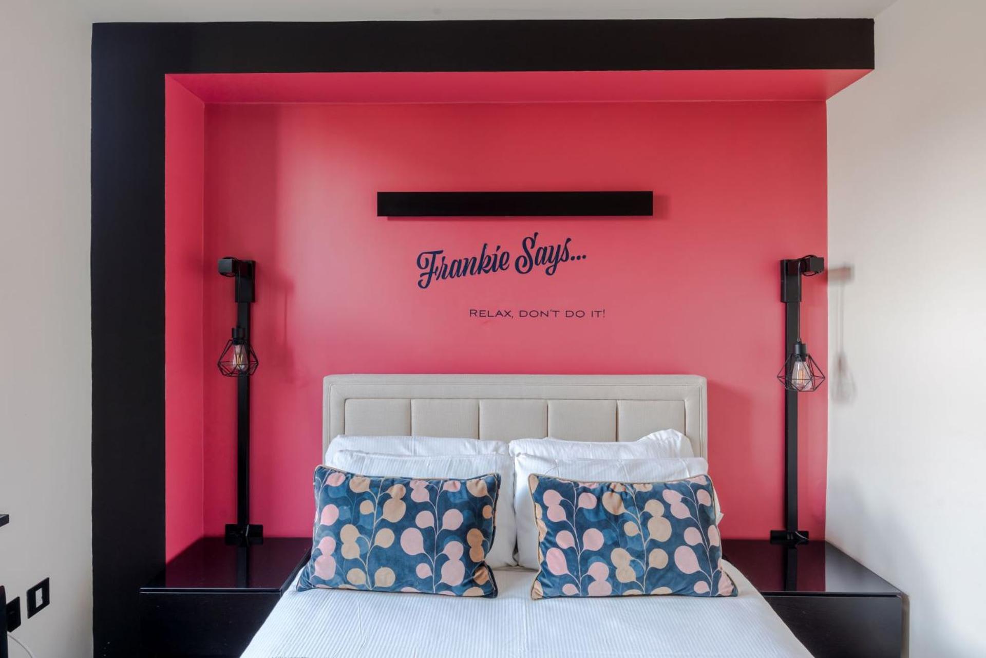 The Influencer Suite - Soho - By Frankie Says Londra Esterno foto