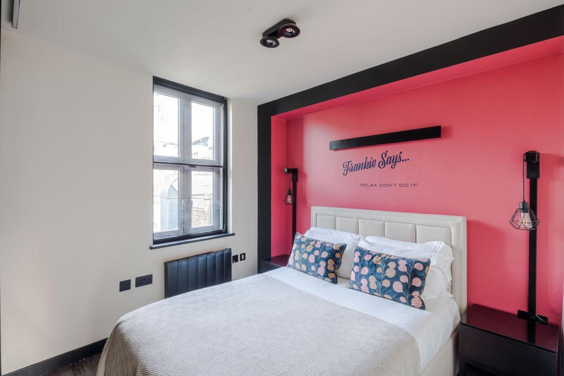 The Influencer Suite - Soho - By Frankie Says Londra Esterno foto
