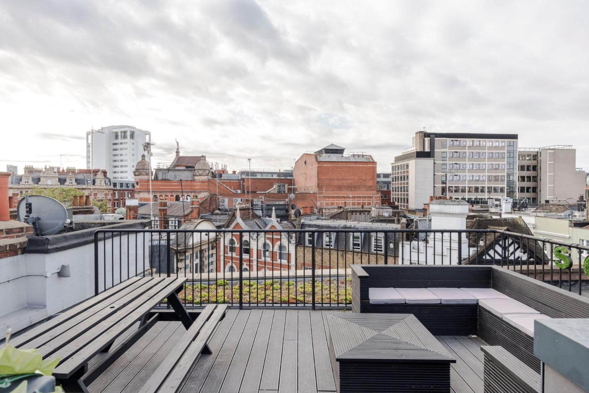The Influencer Suite - Soho - By Frankie Says Londra Esterno foto